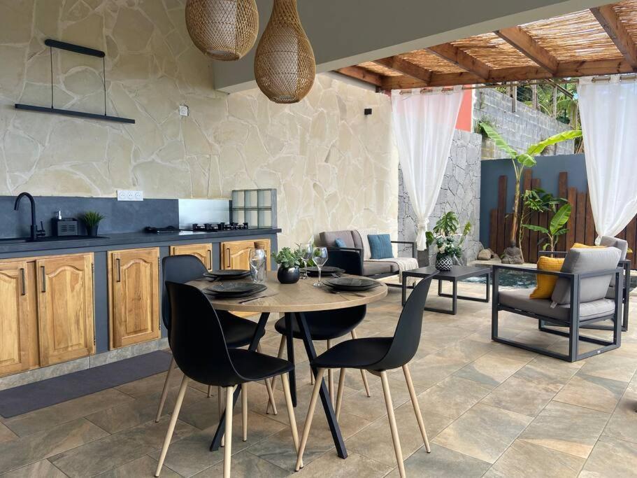 Cocoon Love Avec Piscine Privative 생-루이 외부 사진